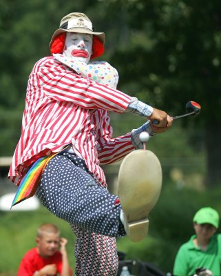 clown-golf-01